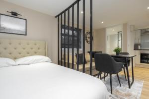 Luxury Studio Apartment