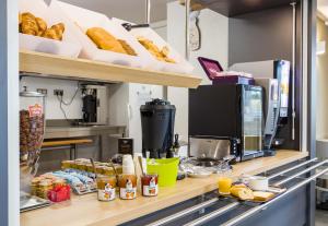 Hotels B&B HOTEL Tours Nord 2 La petite Arche : photos des chambres