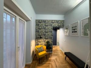 Little Diamond in Gianicolense