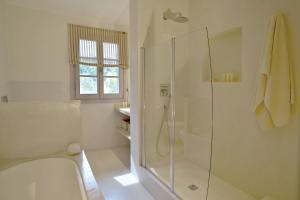 New Stylish Villa with Swimming Pool in Capalbio