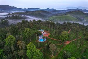 Valley View by Xploreindo