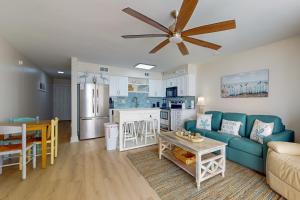 Seaside Beach & Racquet Club #4611