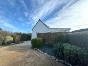 Maison avec WIFI, véranda à 320m de la mer à TREGASTEL - Réf 36 - 提赫嘎它尔