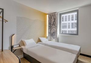 Hotels B&B HOTEL Bordeaux Centre Gare Saint-Jean : photos des chambres