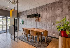 Hotels B&B HOTEL Bordeaux Centre Gare Saint-Jean : photos des chambres