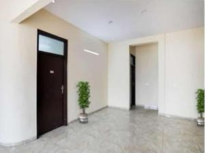 PLAY ANSAL GOLF LINK 1 - couple friendly