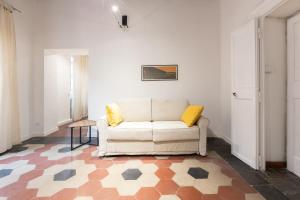 Designer Apartment 5 Pantheon Wi-Fi & AC