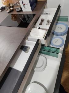 Beautiful Apartment with Parking, Brilliant Location