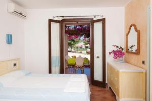 Residence with swimming-pool in Campulongu just 600 mt from the sea