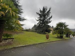 Appartements Gite non attenant a la propriete 1 a 4 personnes, spa, sauna, piscine chauffee a partager, parking gratuit : photos des chambres