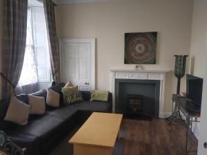 Glasgow city Charlotte service Aparments