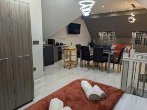 Village Life, Beautiful Studio Apartment