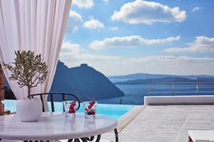 San Antonio - Small Luxury Hotels of the World Santorini Greece