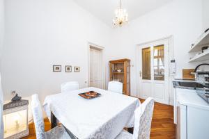 Antique Chic Zagreb 