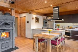 Wellness Chalet close to Ljubljana 
