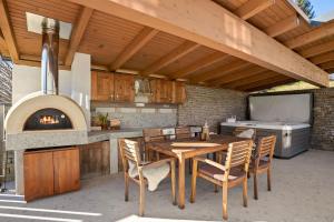 Wellness Chalet close to Ljubljana