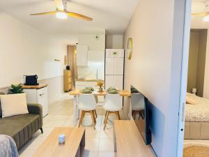 Appartements L-Ecrin Douceur - Parking privee & Proche gare : photos des chambres