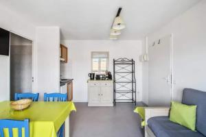 Appartement moderne avec vue à Carnoux-en-Provence 26 m², piscine