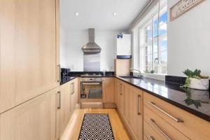 Deluxe Clapham 2 Bed 2 Bath Apartment, 10 mins from Oxford Circus