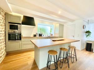 Maisons de vacances Riantec- Ti Gwenvael - Grande Maison avec Baby Foot et Terrain Clos : photos des chambres
