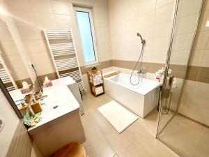 Csatangoló Lovas Apartman Gold