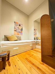 Cozzy Apartment at Praça dos Loios