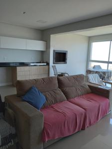 Amplo apartamento em Torres - 4 dormitórios