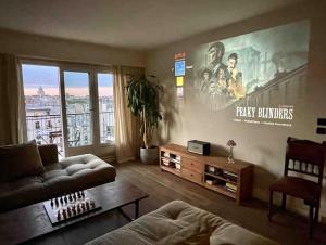 Amazing view, beautiful flat, swimming pools, secure parking