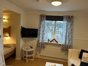 Quadruple Room with Private Bathroom room in Vasacenter B&B