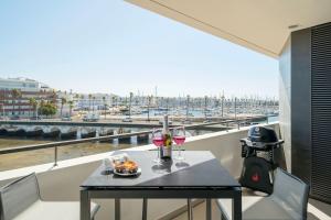 Beleza - Luxury Ocean View Central Condo near Beach