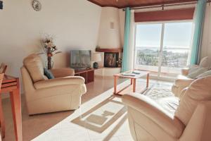 Grannys Home Ocean View Near Beach and Old Town