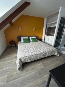 B&B / Chambres d'hotes Les Bords de la Lizaine : photos des chambres