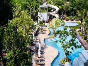 Sea View 2 Bedroom Condo on 39FL Near Walking Street