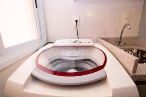 Apto Luxuoso Próx. à Praia de Jurerê SC7646
