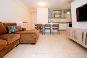 Piscina e Churrasqueira em Jurerê SC7646