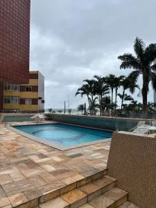 Apto em Caiobá beira mar - 马蒂尼奥斯