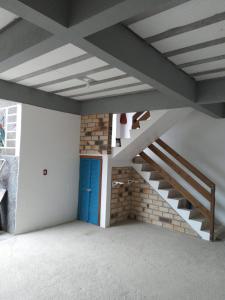 Entre a Mata Atlântida e o mar, quase pé na areia