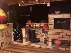 Entre a Mata Atlântida e o mar, quase pé na areia