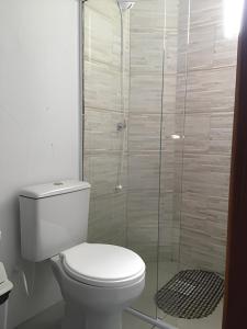 Entre a Mata Atlântida e o mar, quase pé na areia