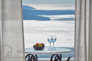 San Antonio - Small Luxury Hotels of the World Santorini Greece