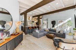 Camino Mountain Villa by ACME House Company