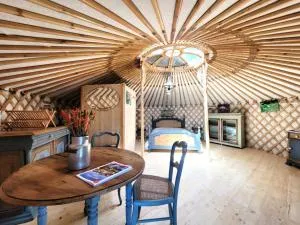 Gîte de France La yourte joulebois - Gîte de France 2 personnes MAE-6961 - Meyssac