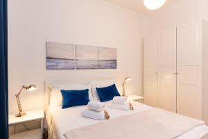 PROMO INIZIO ANNO, Eleganza in Centro Città, Mare e Parcheggio a Due Passi