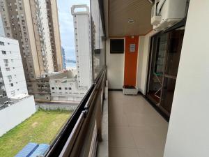 Apartamento a 50 metros da Praia - Barra Sul- BC