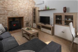 Villa 70 by Villamya
