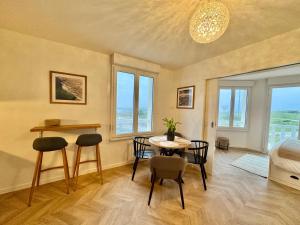 Appartements Le Petit Porspaul T2 vue mer et proximite plage : photos des chambres