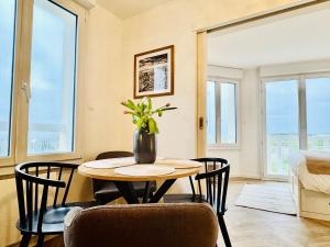 Appartements Le Petit Porspaul T2 vue mer et proximite plage : photos des chambres