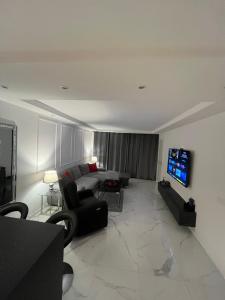 Parque Santiago 1 luxury apartament 229 pool view