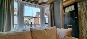 Jacobean House - Modern twist on Historic Home