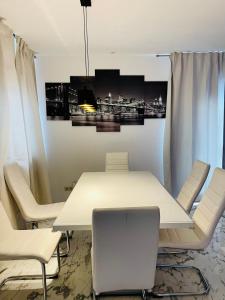 GHomeT - 6 Zimmer Wohnung with parking - Up to 10 guests - Monteur, Handwerker & Large family welcome